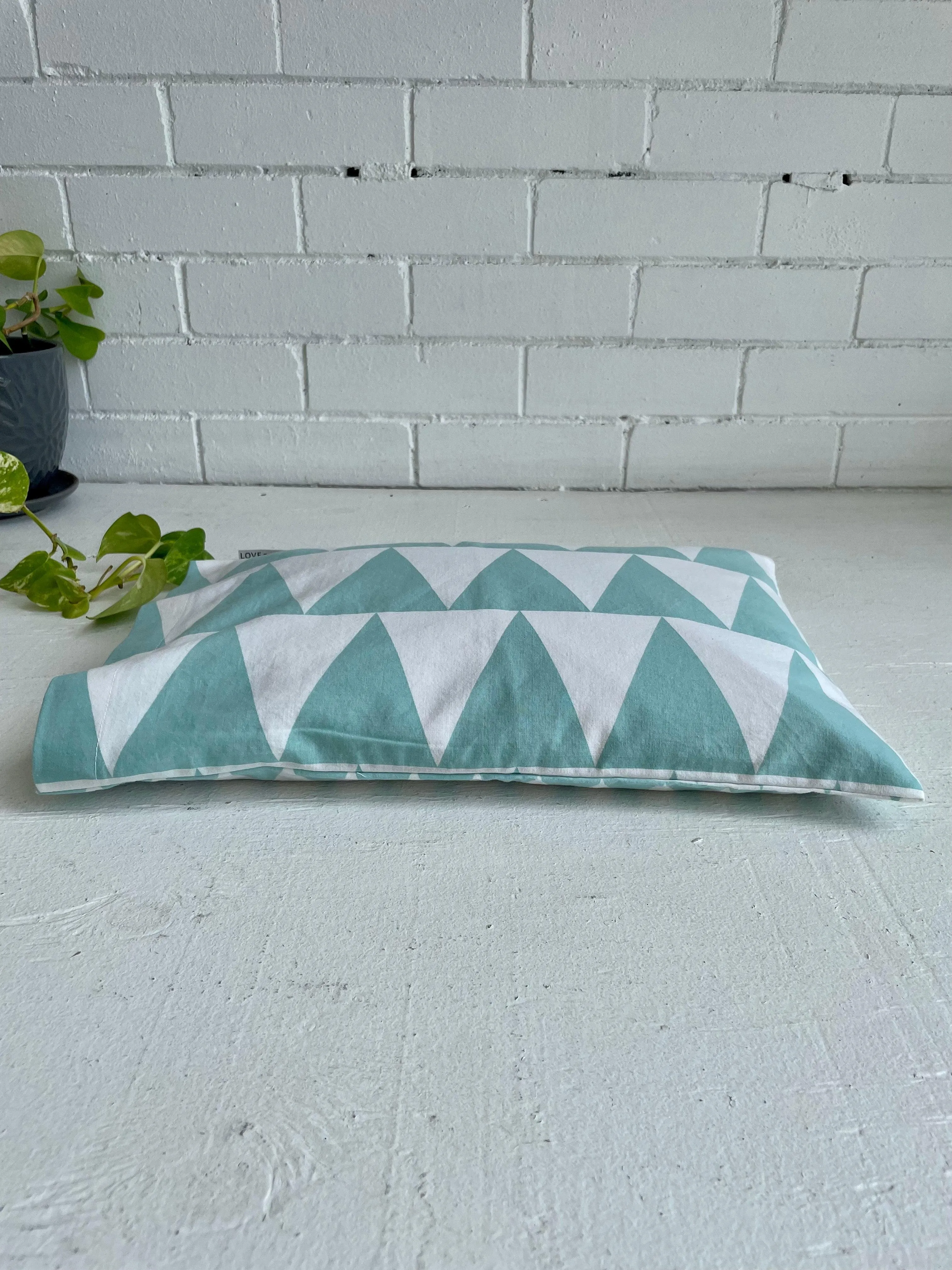 Frankie Buckwheat Hull Pillow - Small