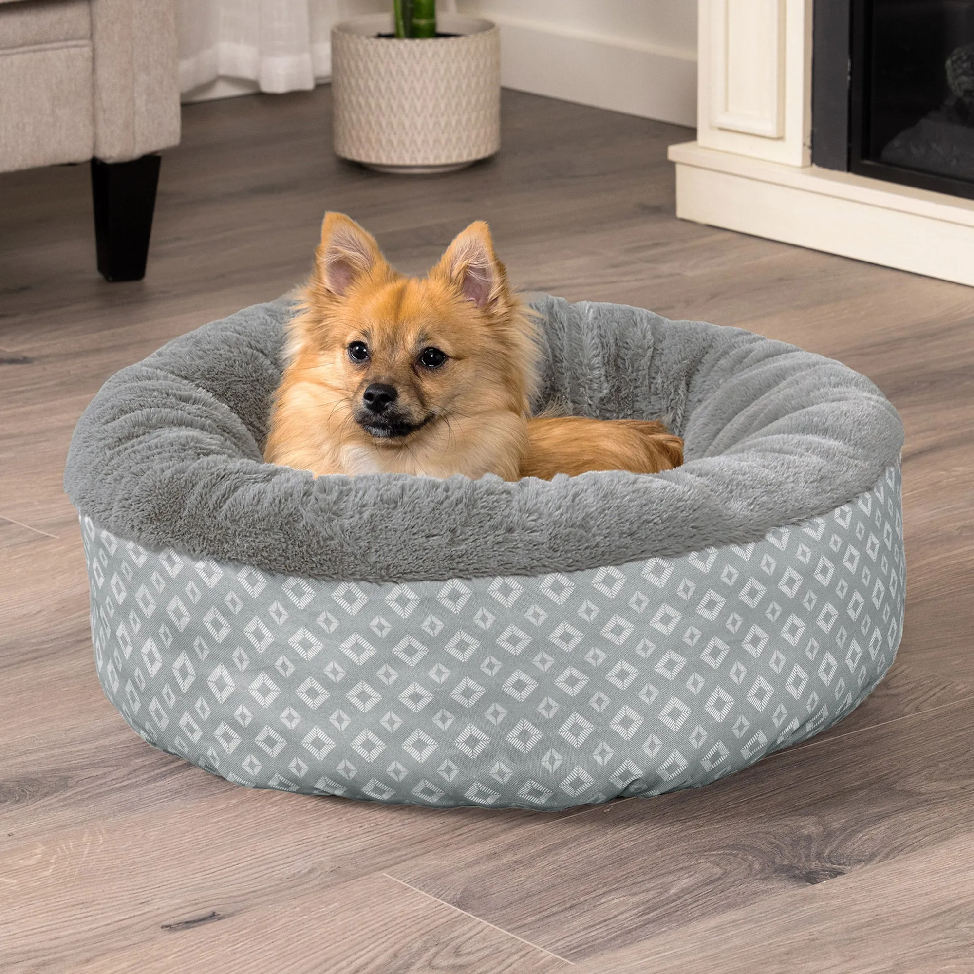 Plush & Diamond Print Calming Donut Dog Bed