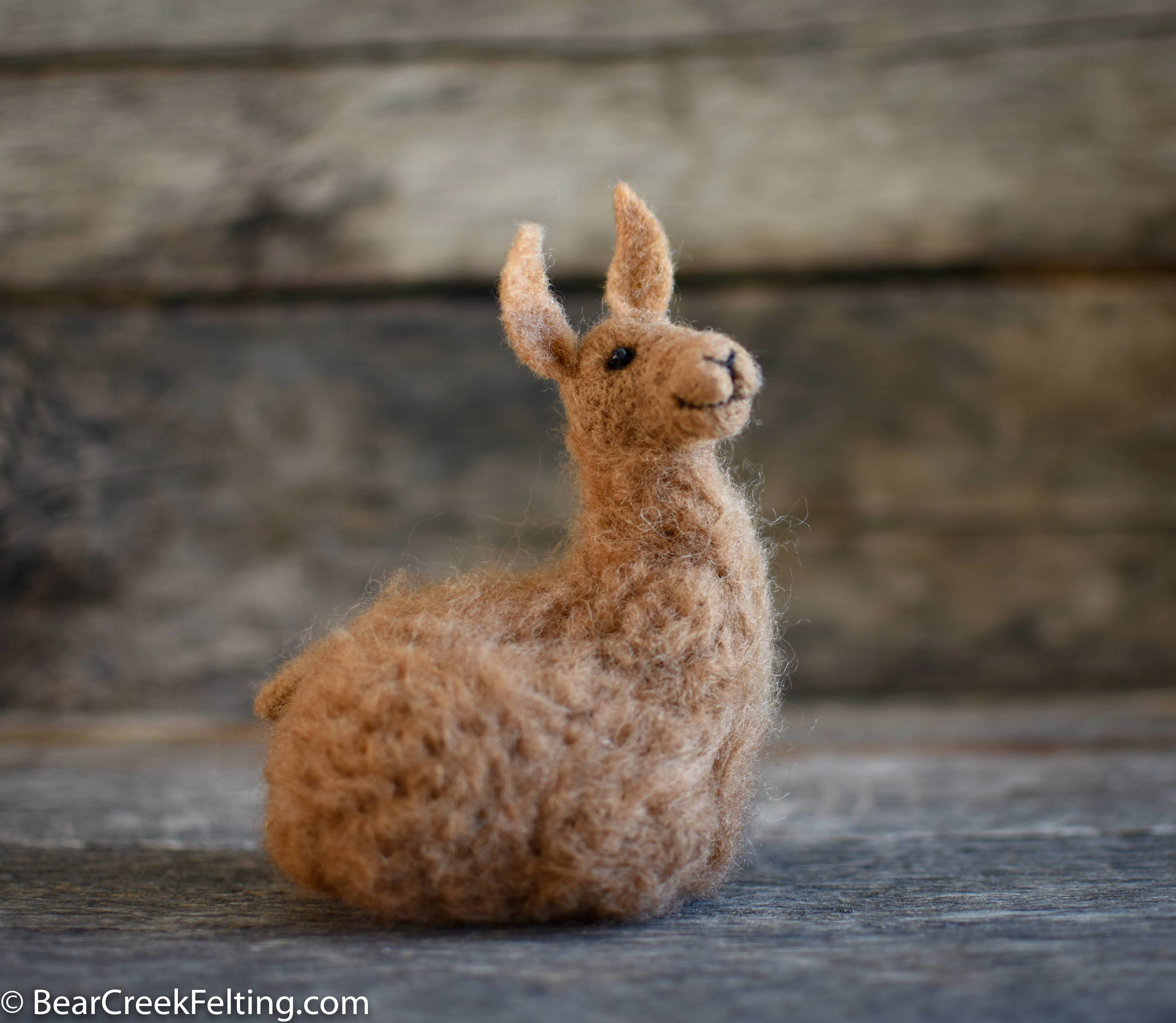 Shepherd Industries - Llama Needle Felting Kit: White